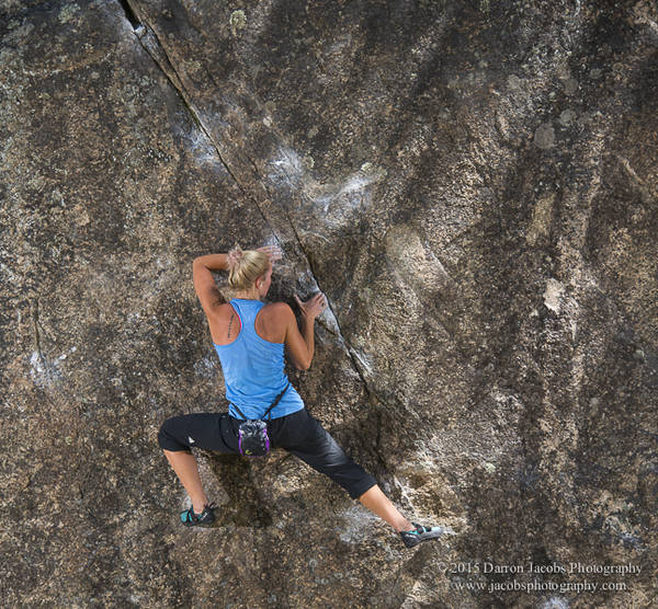 Alyse Dietel bouldering