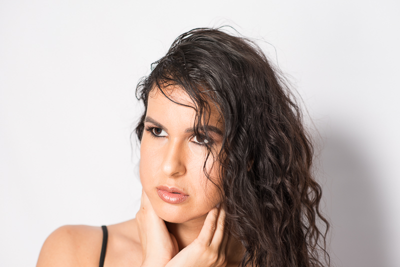 Creative portrait, white seamless vinyl backdrop, elinchrom octa soft box, ranger quadra strobe, home studio, clamshell lighting...